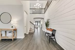 924 Crest Breeze Dr, Fort Worth, TX 76052 - Photo 5