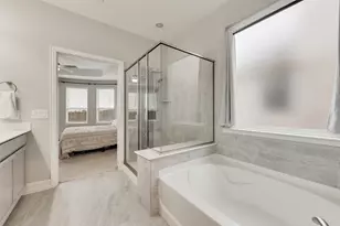 924 Crest Breeze Dr, Fort Worth, TX 76052 - Photo 33