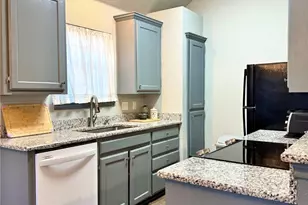 1001 Turkey Creek Ct, Bridgeport, TX 76426 - Photo 9