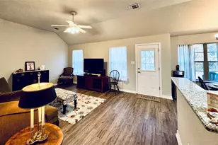 1001 Turkey Creek Ct, Bridgeport, TX 76426 - Photo 13