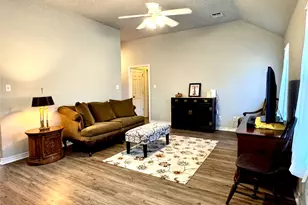 1001 Turkey Creek Ct, Bridgeport, TX 76426 - Photo 5