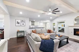 15935 Longvista Dr, Dallas, TX 75248 - Photo 7