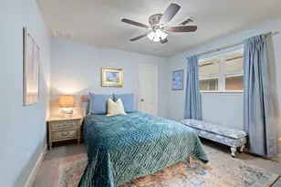 15935 Longvista Dr, Dallas, TX 75248 - Photo 19