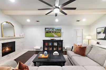 15935 Longvista Drive, Dallas, TX 75248 - Photo 9