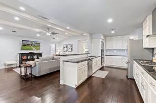 15935 Longvista Dr, Dallas, TX 75248 - Photo 9