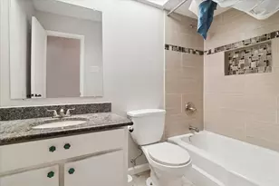 3908 Cody Ct, Irving, TX 75062 - Photo 21