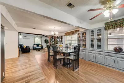 115 Mantlebrook Drive, DeSoto, TX 75115 - Photo 9