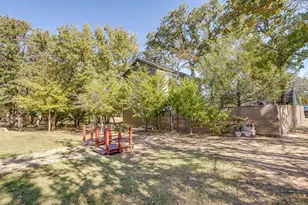 1320 Craft Farms Cir, Azle, TX 76020 - Photo 33