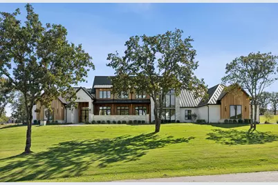 200 Dan Russell Bend, Weatherford, TX 76087 - Photo 1
