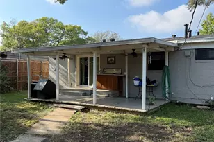 10750 Cotillion Dr, Dallas, TX 75228 - Photo 17