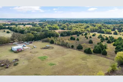 300 County Road 4233, Bonham, TX 75418 - Photo 33