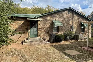 804 Kentucky St, Graham, TX 76450 - Photo 17