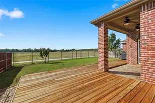 609 Meadowedge Ln, Denton, TX 76207 - Photo 29