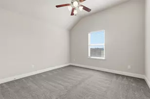 609 Meadowedge Ln, Denton, TX 76207 - Photo 27