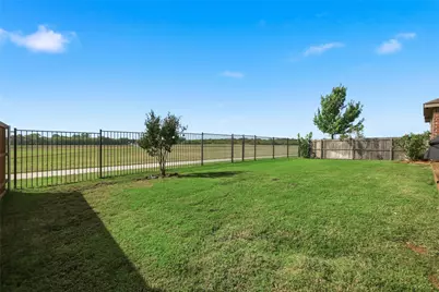 609 Meadowedge Lane, Denton, TX 76207 - Photo 33