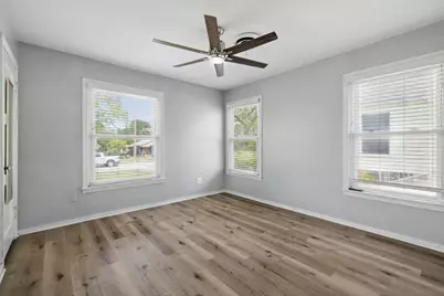 2104 W Lotus Avenue, Fort Worth, TX 76111 - Photo 19