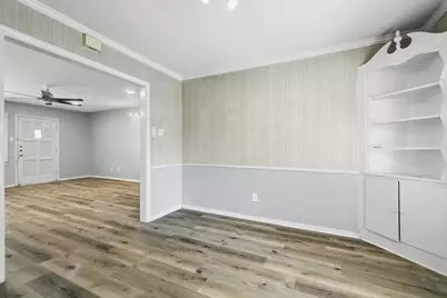 2104 W Lotus Avenue, Fort Worth, TX 76111 - Photo 11