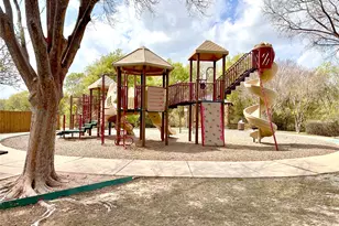 2549 Saddlehorn Dr, Little Elm, TX 75068 - Photo 23