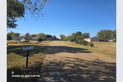 912 E Letava Drive, Mabank, TX 75147 - Photo 29