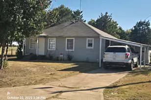 912 E Letava Dr, Mabank, TX 75147 - Photo 1