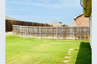 2134 Shady Glen Trail, Princeton, TX 75407 - Photo 15