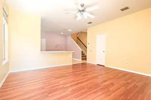 1110 Jamie Dr, Grand Prairie, TX 75052 - Photo 3