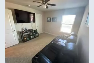 432 Hunt Drive, Lewisville, TX 75067 - Photo 17