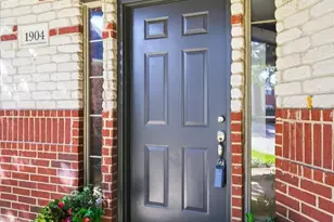 1904 Trevor Ct, Flower Mound, TX 75028 - Photo 5