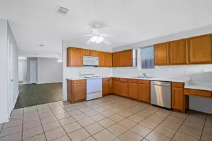 1713 Baxter Springs Dr, Fort Worth, TX 76247 - Photo 7