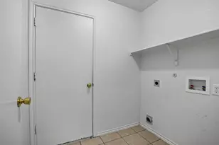 1713 Baxter Springs Dr, Fort Worth, TX 76247 - Photo 17