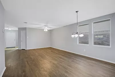 1713 Baxter Springs Drive, Fort Worth, TX 76247 - Photo 5