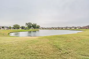 5446 Prairie Ln, Grand Prairie, TX 75052 - Photo 37