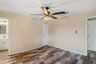 6245 Stardust Dr S, Watauga, TX 76148 - Photo 15