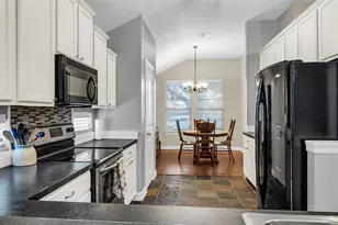 325 Redhead Dr, Little Elm, TX 75068 - Photo 11