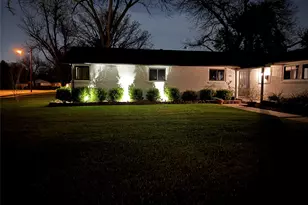 3581 Woodleigh Dr, Dallas, TX 75229 - Photo 5