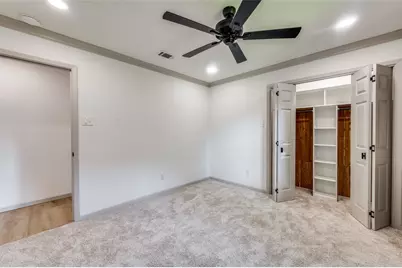 810 Darnell Avenue, Benbrook, TX 76126 - Photo 15