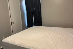 627 S Walnut Creek Dr, Mansfield, TX 76063 - Photo 11