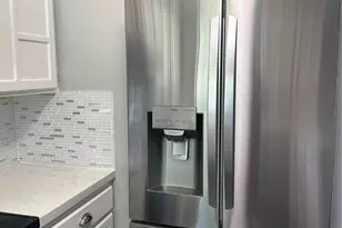 627 S Walnut Creek Dr, Mansfield, TX 76063 - Photo 5