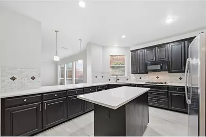 6208 W Trace Drive, Plano, TX 75093 - Photo 9