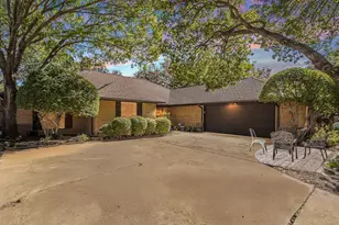 5004 Lake View Cir, North Richland Hills, TX 76180 - Photo 1