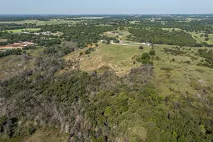 917 Cole Ln, Bowie, TX 76230 - Photo 37