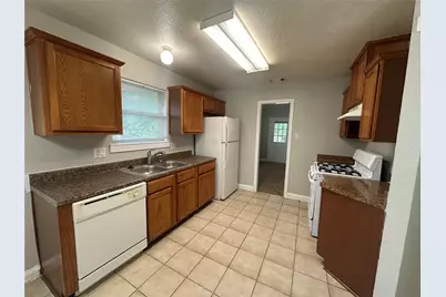 4147 Gladewater Road, Dallas, TX 75216 - Photo 11