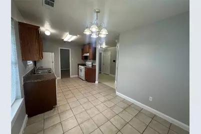 4147 Gladewater Road, Dallas, TX 75216 - Photo 9