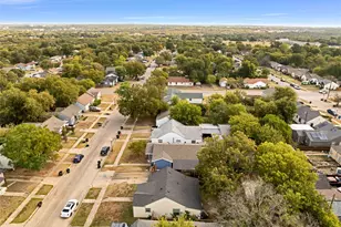 1104 E Mulkey St, Fort Worth, TX 76104 - Photo 21