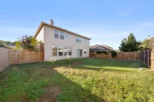 13604 Ponderosa Ranch Rd, Fort Worth, TX 76262 - Photo 9