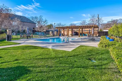 8643 Thorbrush Place, Dallas, TX 75238 - Photo 29