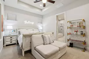 8643 Thorbrush Pl, Dallas, TX 75238 - Photo 15