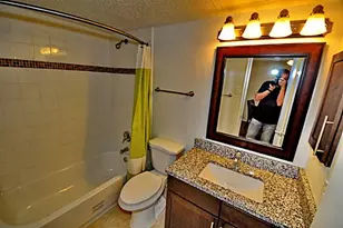 6910 Skillman St, Dallas, TX 75231 - Photo 15