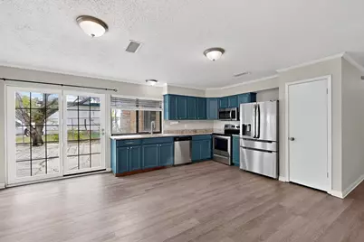 2107 Rockwood Drive, Carrollton, TX 75007 - Photo 15