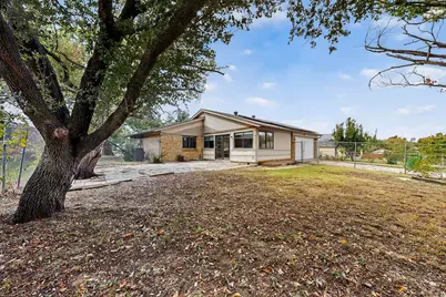 2107 Rockwood Drive, Carrollton, TX 75007 - Photo 37